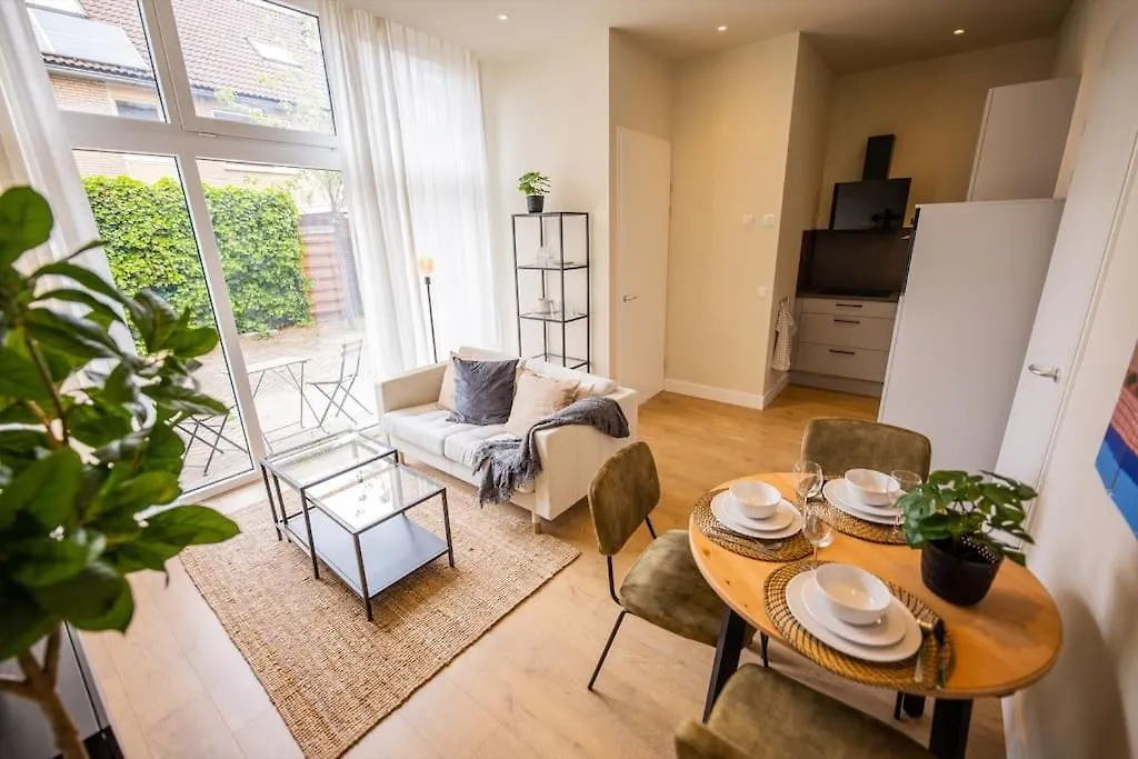 Delightful 2 Bedroom Serviced Apartment 54M2 -Mst40D- Rotterdam 0*,