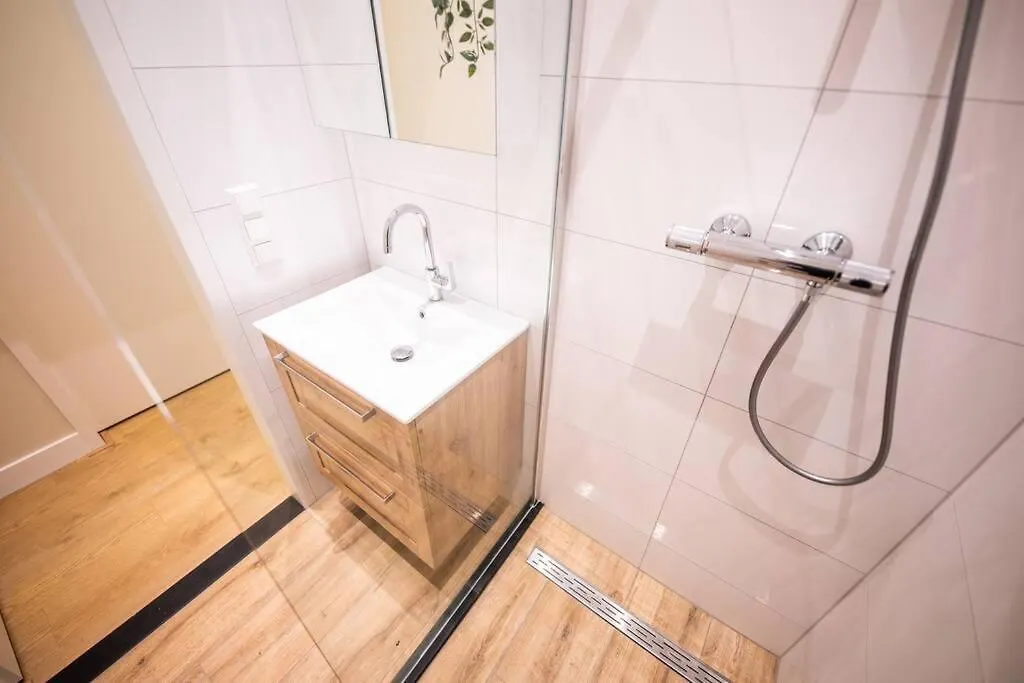 Delightful 2 Bedroom Serviced Apartment 54M2 -Mst40D- Rotterdam Holiday home